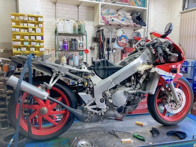 ホンダ/NSR250R フロントフォークO/H エアエレメント交換 ギアオイル