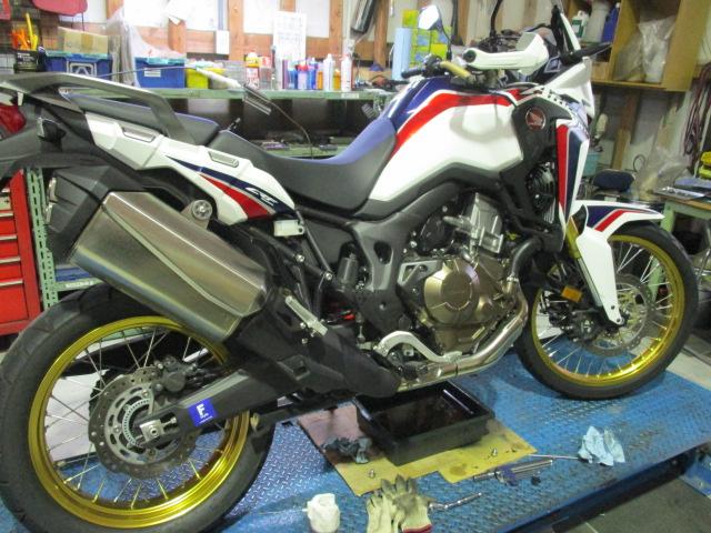 ホンダ Honda Crf1000lアフリカツイン Crf1000l Africa Twinの型式 メンテナンス 点検 整備 バイクのことならバイクブロス