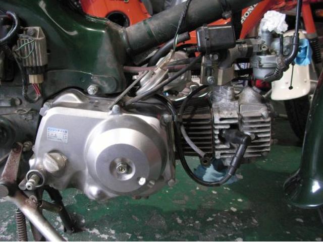 ホンダ スーパーカブ７０ エンジン載せ換え修理 トルク ｔｏｒｑｕｅの作業実績 18 10 31 バイクの整備 メンテナンス 修理なら グーバイク