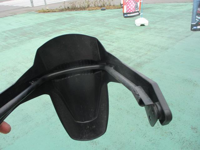 サリーガード裏側の洗浄