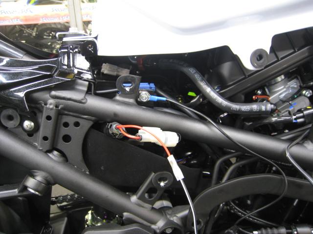 Z400 ＵＳＢ電源取り出し（（有）ピットイン今村の作業実績 2019/04/11）｜バイクの整備・メンテナンス・修理なら【グーバイク】