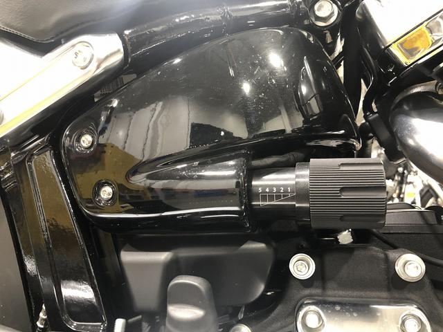 ハーレーダビッドソン ソフテイル 2002年モデル『FLSTF ファットボーイ』・ワインレッド/ブラック・1450cc・HOOLIGAN  MOTORCYCLE・39,515km (2024年02月 売約済み) | 沖縄のバイク情報 - クロスバイク