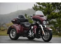 Ｐｅｒｆｏｒｍａｎｃｅ　Ｂｒｏｔｈｅｒ’ｓ　【パフォーマンス　ブラザーズ】