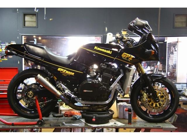 カワサキ（KAWASAKI） GPZ900Rニンジャ | GPZ900R Ninjaの型式