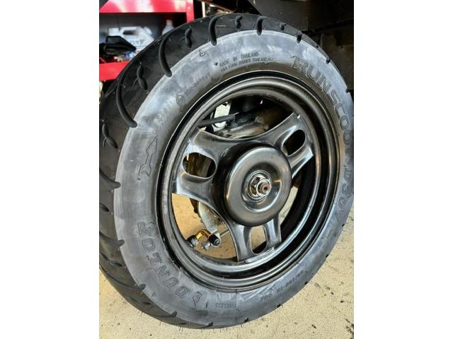 タイヤはおススメのダンロップ