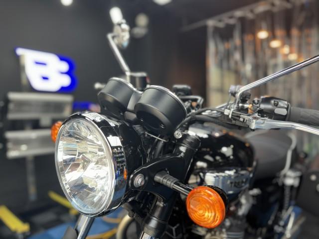 トライアンフ（TRIUMPH） ボンネビルT100 / ブラック | Bonneville T100 / BLACKのメンテナンス・整備 情報ならバイクブロス