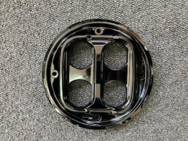 こちらを塗装します