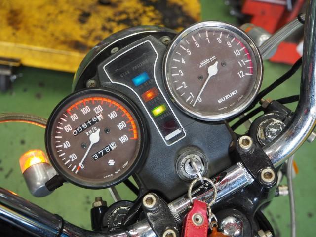 直りました。ご用命はカモメモーターサイクルスへ