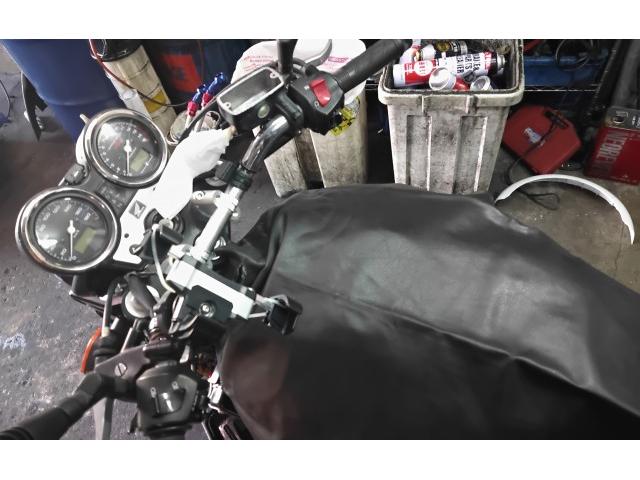 CB400SF ブレーキホース交換・ハンドルポジション変更 ゲンチャリ屋 灘店 バイク修理 中古バイク（ゲンチャリ屋 灘店の作業実績  2022/12/10）｜バイクの整備・メンテナンス・修理なら【グーバイク】