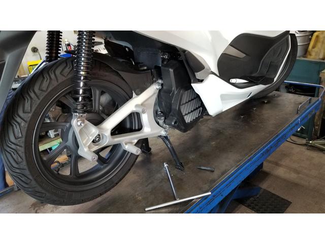 PCX（ＪＦ８１）マフラー交換｜バイクの整備・メンテナンス・修理なら【グーバイク】