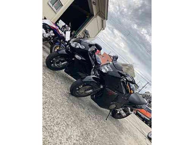 CBR1100XXとZZR1200　