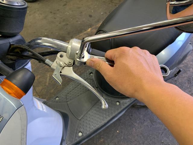 トゥデイのミラー交換を行いました！（ばいく屋だっくの作業実績 2019/09/20）｜バイクの整備・メンテナンス・修理なら【グーバイク】