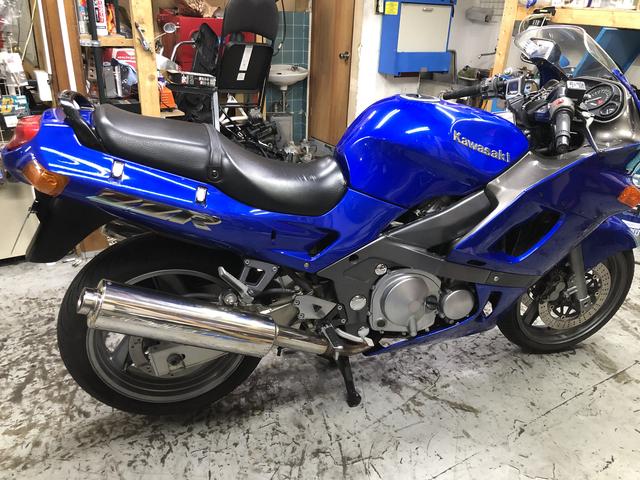 カワサキ ＺＺＲ４００ メンテナンス ＺＸ４００Ｎ（ＴＥＣＨＮＩＣＡＬ ＳＨＯＰ しらさぎ 合同会社 しらさぎの作業実績 2018/12/01）｜バイク の整備・メンテナンス・修理なら【グーバイク】