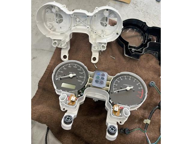 CB750 メーターカバー交換 ブレーキレバー交換 メーター