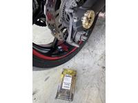 カワサキ　ニンジャ１０００　　デイトナ　ブレーキパッド交換