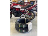 ホンダ　ＣＢ４００ＳＦ　ＮＣ４２　　タイヤ交換