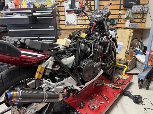ＮＣ４２　ＣＢ４００ＳＦ　ハンドル交換
