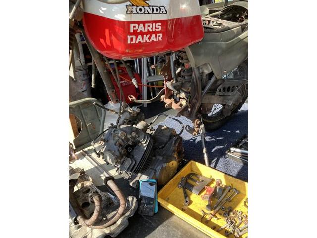 ということでエンジン交換となりました。