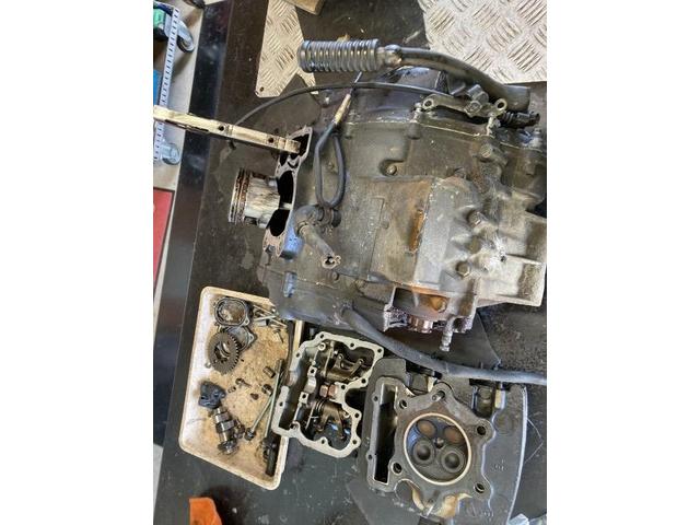 早速シリンダーまで分解しました。予想は、、、