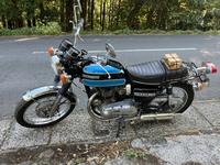 サバイバルツールを積んで試乗開始