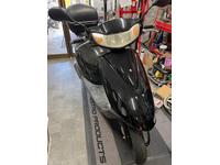 バイクショップハイフライ　岡田ＨＯＮＤＡサテライト店　デリバリーバイク専門店
