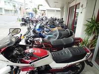 中古車は各メーカー取り扱っております!ホンダやスズキ、カワサキから輸入車まで!先ずは見るだけでも大歓迎です!!