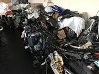 皆様の快適で安全なバイクライフを送ってほしいという思いから真心こめて安心のアフターに努めております。購入後不調を感じたり、おかしいなと思ったらお気軽に声をかけてください。